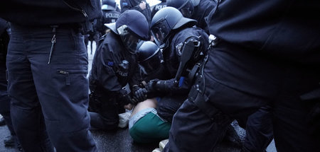Polizeieinsatz am 1. Mai in Berlin Polizeieinsatz am 1. Mai in Berlin