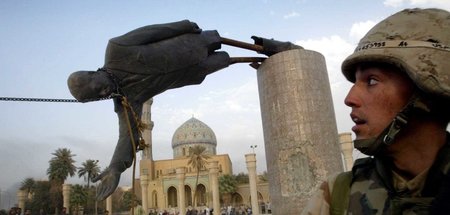 Ja, und jetzt? Die Zerstörung des Saddam-Hussein-Denkmals auf de...
