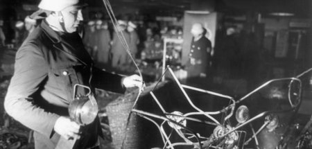 Brandsätze in Kaufhäusern als Protest gegen den Vietnamkrieg (Fr...