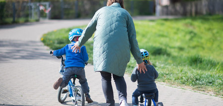 In der Coronakrise sind es vor allem Frauen, die Kinderbetreuung...