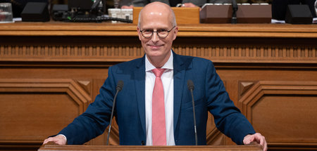 Bekommt beim Sparen gute Laune: Hamburgs Erster Bürgermeister Pe... Bekommt beim Sparen gute Laune: Hamburgs Erster Bürgermeister Pe...
