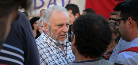 Julio_Anguita_(10193703063).jpg