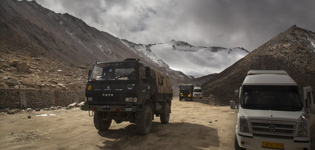 India_China_Standoff_65480868.jpg
