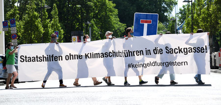 Protest am Dienstag in Frankfurt am Main gegen Subventionen unte... Protest am Dienstag in Frankfurt am Main gegen Subventionen unte...