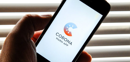 Startbildschirm der geplanten »Corona-Tracing-App« für die Bunde... Startbildschirm der geplanten »Corona-Tracing-App« für die Bunde...