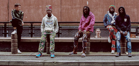 Kein niedlich-weltmusikalisches »Spiel der Gegensätze«: Die ugan...