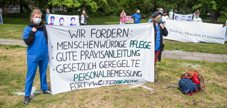 Beschäftigte im Gesundheitssystem protestieren am Tag der Pflege...