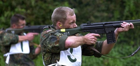 Schießt gut, vielleicht etwas für den Bundestag? Reservisten der...