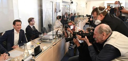 Österreichs Bundeskanzler Sebastian Kurz (l.) am Mittwoch in Wie...