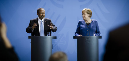 Wer solche »Freunde« hat ...: Sudans Premier Hamduk mit Bundeska...
