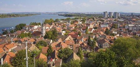 »Worte halfen uns nicht, Schweigen ebensowenig.« Der lange Weg a...