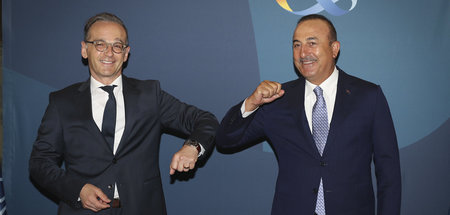 Demonstrieren gerne gute Laune: Die Außenminister Heiko Maas (l.... Demonstrieren gerne gute Laune: Die Außenminister Heiko Maas (l....