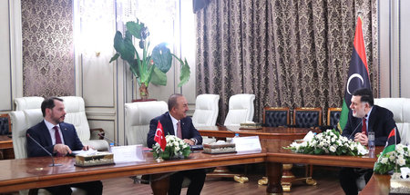 Beste Verbindungen: Tripolis-Regierungschef Al-Sarradsch (r.) mi...