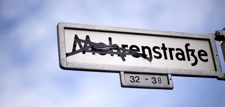 Auch in Berlin gibt es eine Mohrenstraße, die unbekannte Antiras...