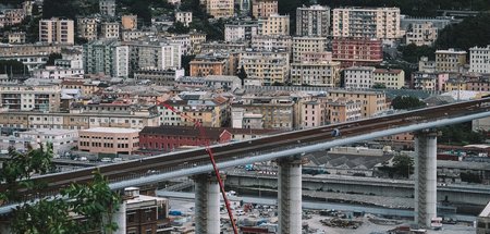 Neue_Bruecke_von_Gen_65923484.jpg