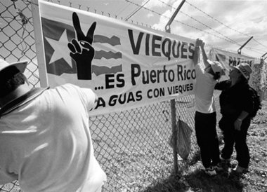 Proteste gegen das US-Testgelände, 1999. Vier Jahre später zog s...