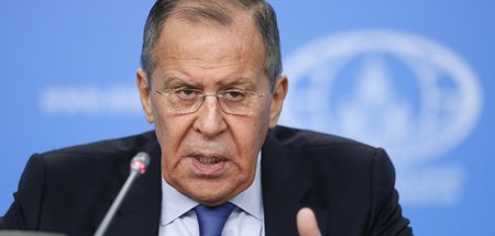 Russlands Außenminister Sergej Lawrow auf einer Pressekonferenz