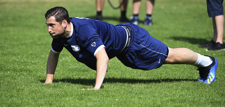 Kein Einzelfall: Kicker, die ohne Klub, Vertrag und Einkommen si... Kein Einzelfall: Kicker, die ohne Klub, Vertrag und Einkommen si...