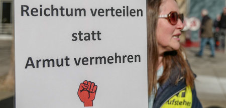 Die Forderung ist klar: Firmeneigentum muss in Gemeineigentum um...