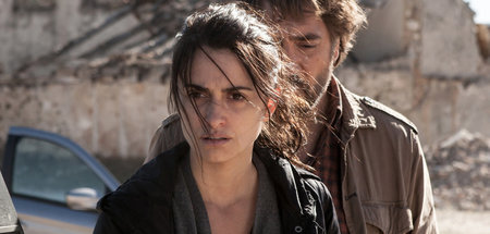 Die verzweifelte Laura (Penelope Cruz) bittet ihre Jugendliebe P...