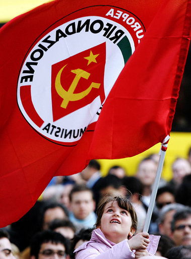 Mit kämpferischem Elan in eine kommunistische Zukunft? Der jüngs... Mit kämpferischem Elan in eine kommunistische Zukunft? Der jüngs...