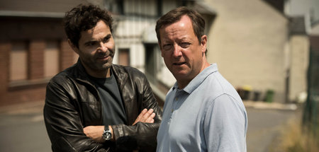 Seit der Ermordung seiner Eltern durch Polizisten schwer traumat...