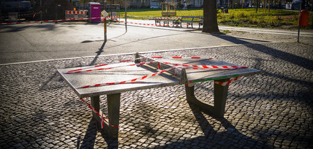 Nichts geht mehr: Nicht nur Hallen waren in der Pandemie gesperr... Nichts geht mehr: Nicht nur Hallen waren in der Pandemie gesperr...