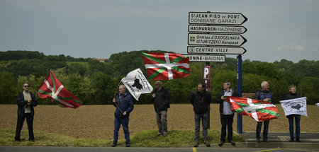 Viele Mitglieder der ETA sitzen noch im Gefängnis. Demonstranten...