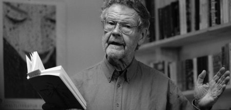 Dichtender Steilwandkletterer: Will Staple bei einer Lesung in e...