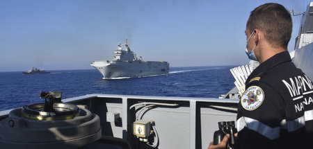 Französische Beruhigungspille: Gemeinsames Marinemanöver mit Gri...