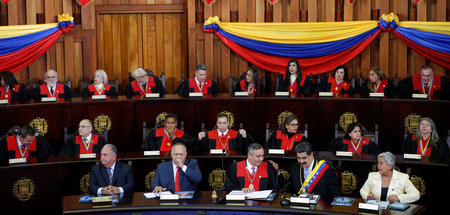 Venezuelas Präsident Nicolas Maduro beim Zusammentreffen mit dem...