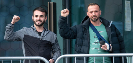 Zwei Überlebende des rechten Terroranschlags in Christchurch am ... Zwei Überlebende des rechten Terroranschlags in Christchurch am ...