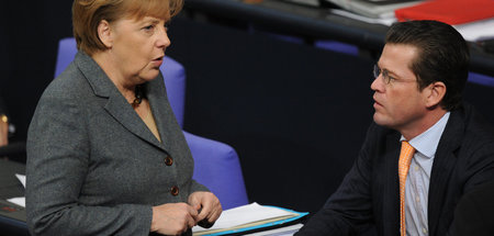 Merkel_und_Guttenber_65979906.jpg