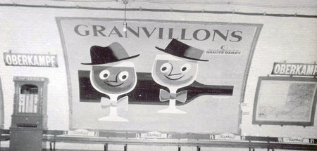 1954 an der Metrostation Oberkampf in Paris
