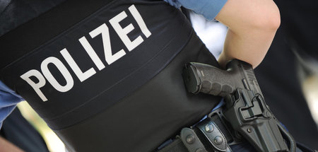 Unter Kollegen sei Rassismus kein Problem, wohl aber seitens der...