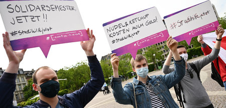 Auch Studentennahrung will bezahlt sein: Protest für mehr finanz...