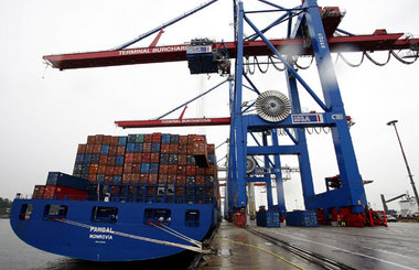 Hamburger Hafen: Trotz Exportbooms ging das BRD-Bruttoinlandspro...