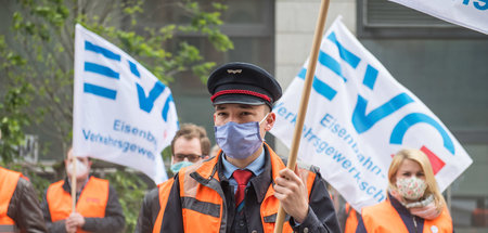 D20D0519BlnSBahnEVGProtest083859.jpg
