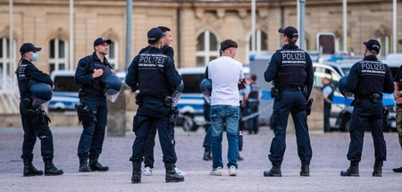 Soziale Probleme werden auch im Ländle mit erhöhter Polizeipräse...