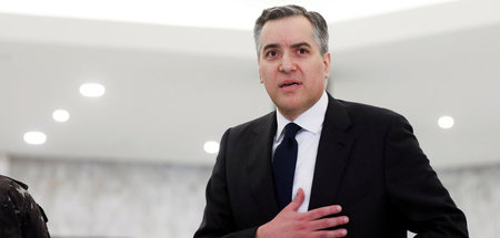 Der designierte libanesische Ministerpräsident Mustapha Adib gib...