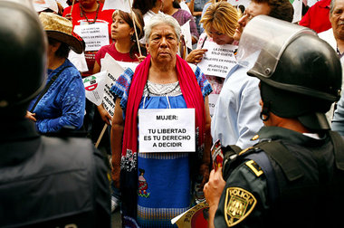 Demonstration für das Recht auf Abtreibung im Mai 2007 in Mexiko... Demonstration für das Recht auf Abtreibung im Mai 2007 in Mexiko...