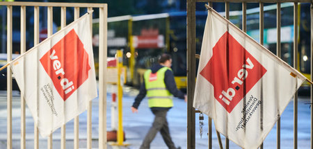 Warnstreik: Stillstand im Betriebshof der Berliner Verkehrsbetri...