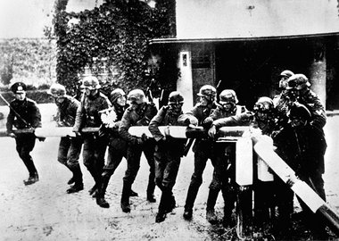 Propagandafoto der Faschisten vom Überfall auf Polen - trotz Unt...