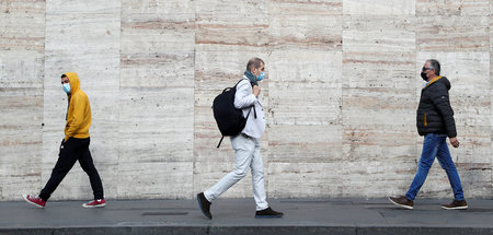 In Italien gilt die Maskenpflicht im Freien (Rom, 13.10.2020)