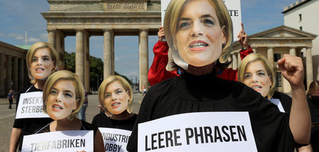 Protest gegen Agrarpolitik von Ministerin Julia Klöckner am 30. ...
