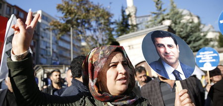 Protest gegen die Inhaftierung von HDP-Chef Selahattin Demirtas ...