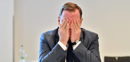 Schnappschuss von Ministerpräsident Bodo Ramelow (Die Linke) vor... Schnappschuss von Ministerpräsident Bodo Ramelow (Die Linke) vor...