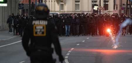 Kuschen vor dem rechten Mob: klares Kräfteverhältnis am Sonnaben...