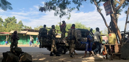 Richtung Tigray: Soldaten der äthiopischen Streitkräfte am Monta...