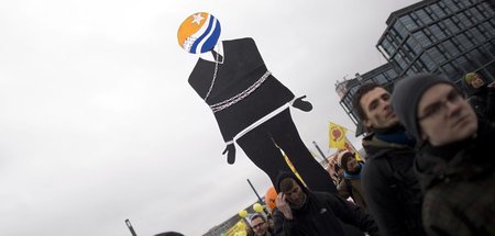 Vattenfall verklagt die BRD auf entgangene Gewinne (Demo in Berl...